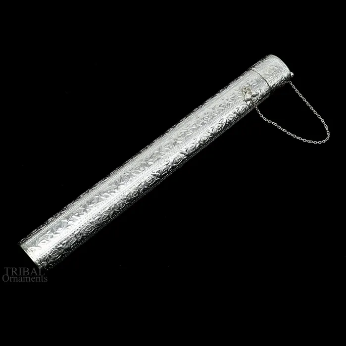 Earrings TRIBAL ORNAMENTS 10 Vintage design handmade solid silver incense sticks box holder Agarbatti box trinket box fabulous royal puja temple article su651