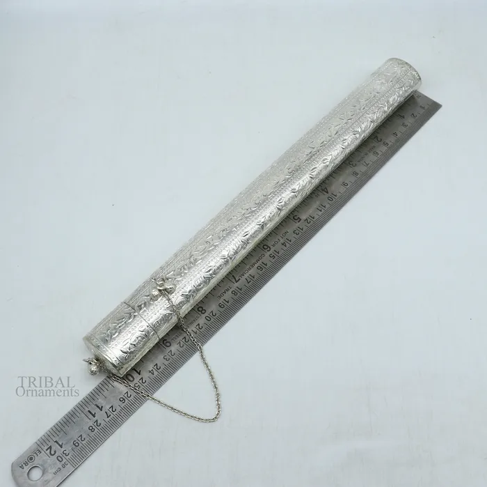 Earrings TRIBAL ORNAMENTS 10 Vintage design handmade solid silver incense sticks box holder Agarbatti box trinket box fabulous royal puja temple article su651