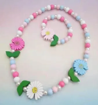 POLLY Bracelets L340 Pretty Flowers Wooden Necklace Bracelet Set