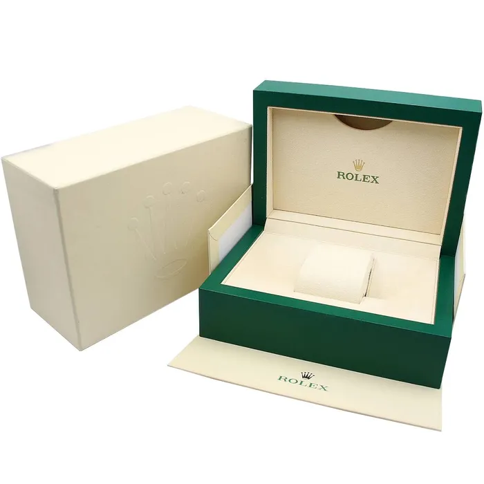 Bracelets Rolex Rolex Day Date 40mm Ref 228349rbr0030 Olive Green Roman Dial Diamond Bezel 18K White Gold President Bracelet Mens Watch