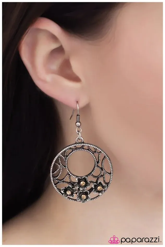 Earrings Paparazzi Earring Dixie Chick Brown Paparazzi Jewelry