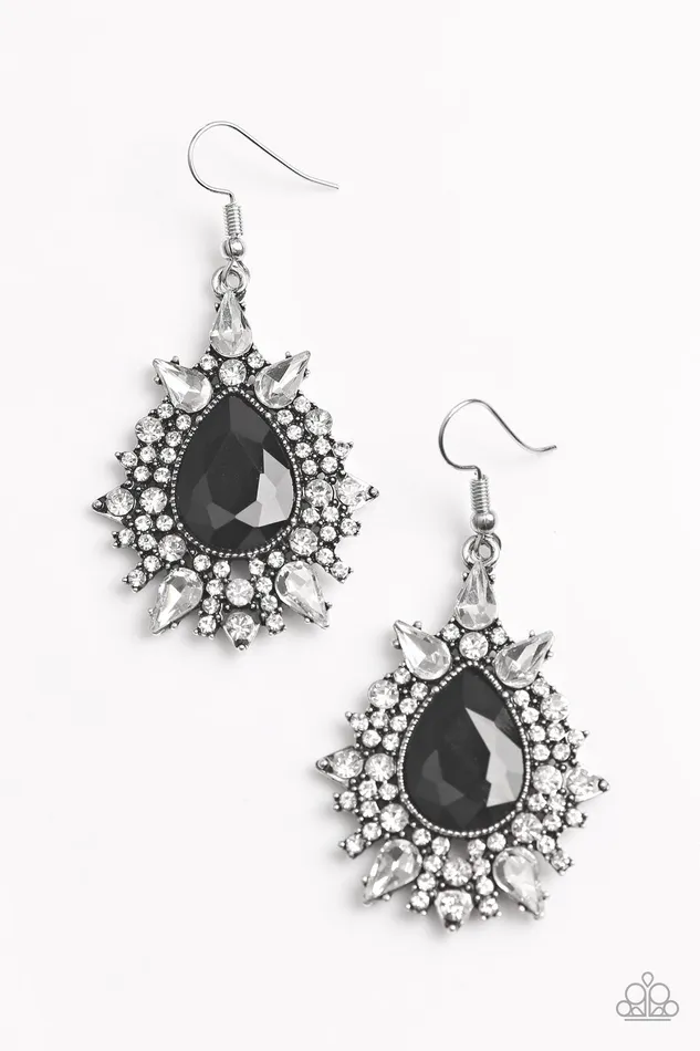 Paparazzi Jewelry Earrings Paparazzi Earring Diva Decor Black