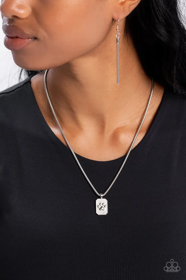 Paparazzi Jewelry Necklaces Paparazzi Necklace PAW to the Line White