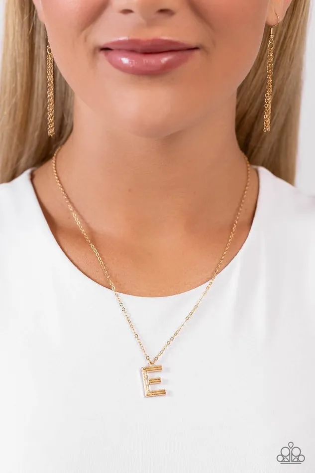 Paparazzi Necklace Leave Your Initials Gold E Paparazzi Jewelry Necklaces