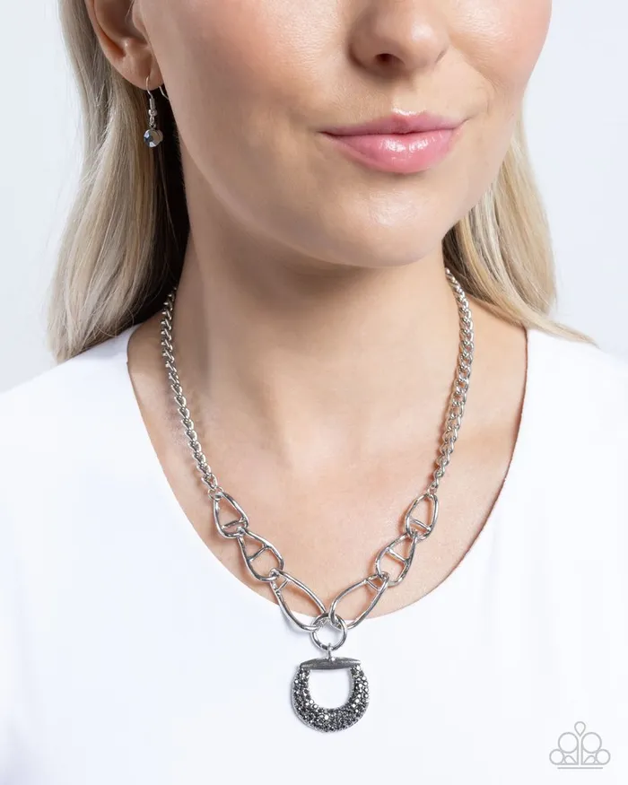 Paparazzi Necklace Linked Leader Silver Paparazzi Jewelry Necklaces