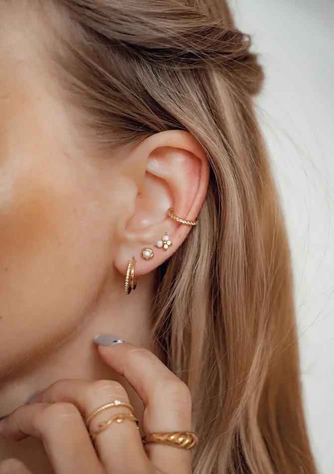 Butterfly Pearl Stud Earrings Sterling Silver Gold Hey Happiness Earrings Butterfly Pearl Stud Earrings Sterling Silver Gold Hey Happiness Earrings