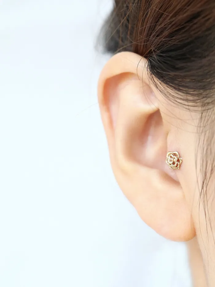 MinimalBijoux Earrings 14K Gold Rose Cartilage Earring 18g16g